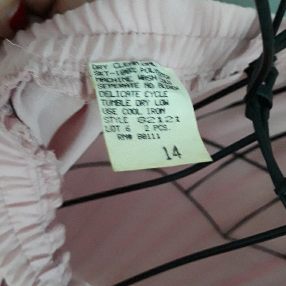 Skirt - Picture 3 of 3